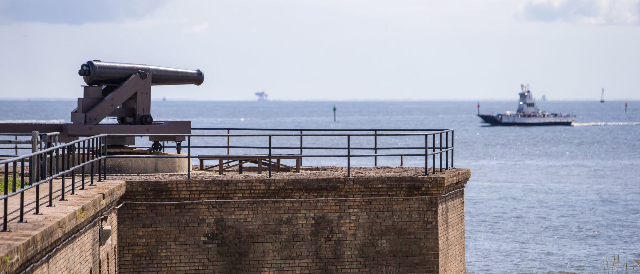 cannon mounted on top of Fort Gaines